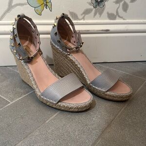 Valentino rockstud wedge 39